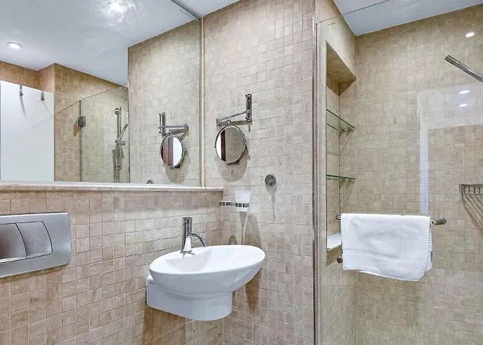 Beautifully Decorated Alambra, With Coast And Sunset Views, Aphrodite Hills 公寓 *