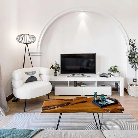 Beautifully Decorated Alambra, With Coast And Sunset Views, Aphrodite Hills