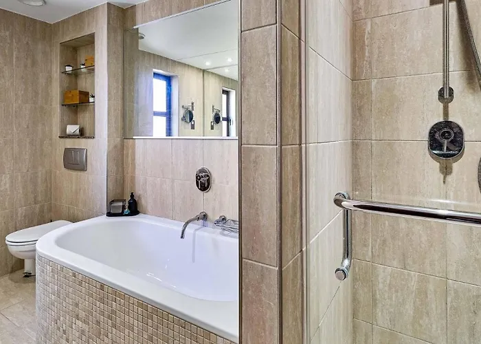 Beautifully Decorated Alambra, With Coast And Sunset Views, Aphrodite Hills Kouklia