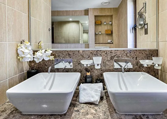 Lägenhet Beautifully Decorated Alambra, With Coast And Sunset Views, Aphrodite Hills