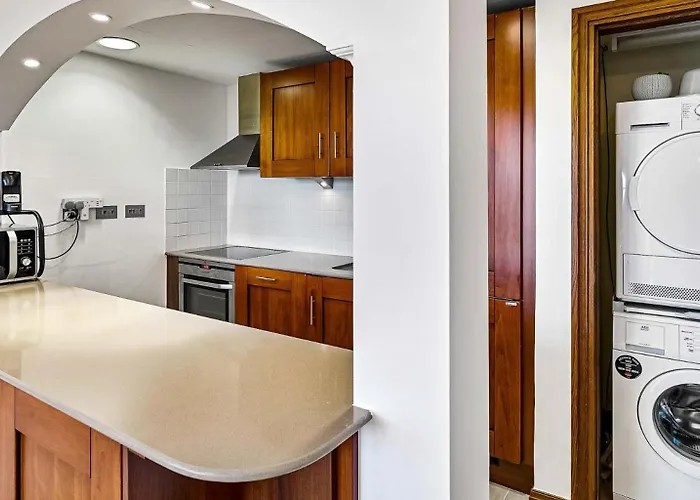 Lägenhet Beautifully Decorated Alambra, With Coast And Sunset Views, Aphrodite Hills