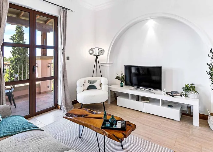 Lägenhet Beautifully Decorated Alambra, With Coast And Sunset Views, Aphrodite Hills